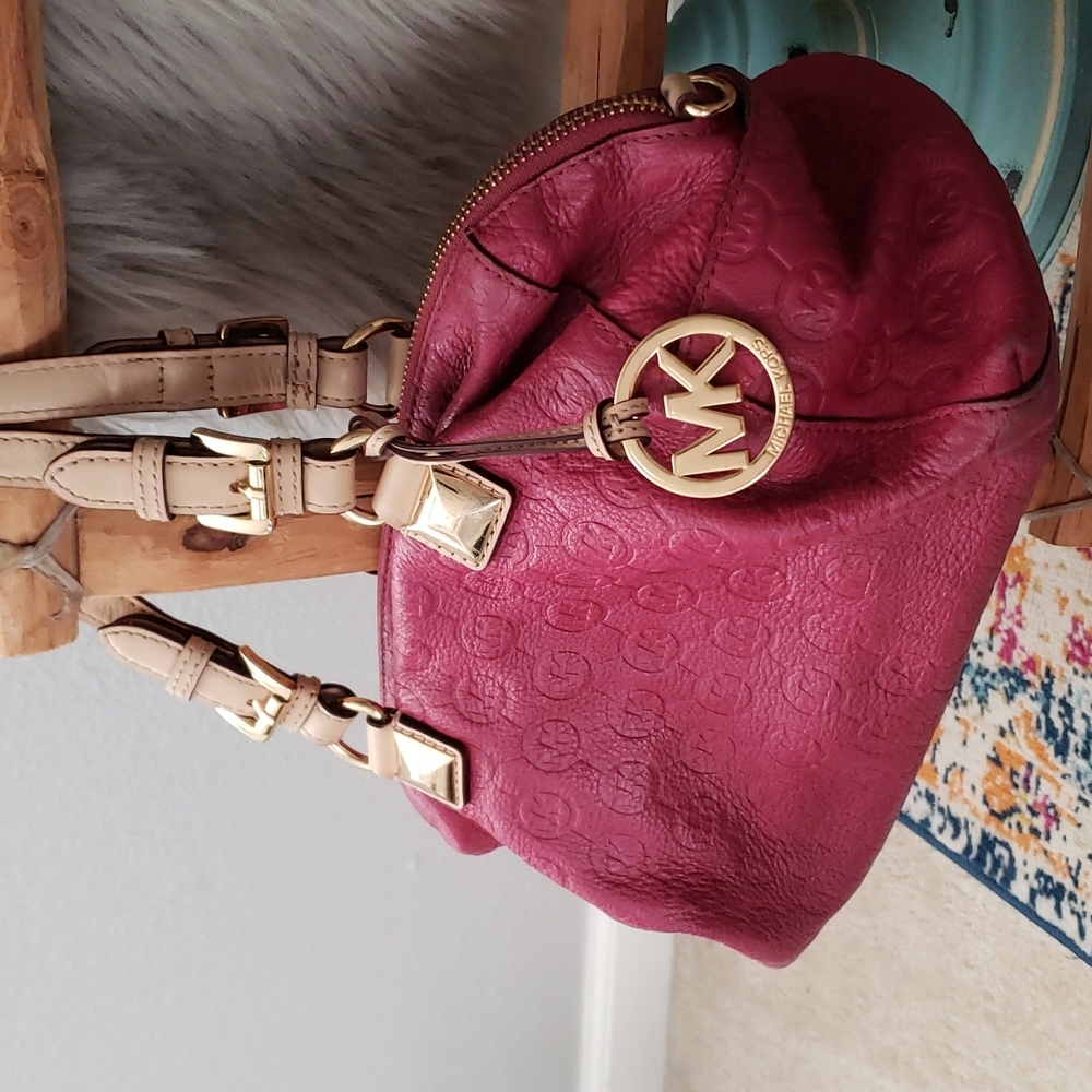 Michael Kors Grayson in Peony - Picture 2 of 16